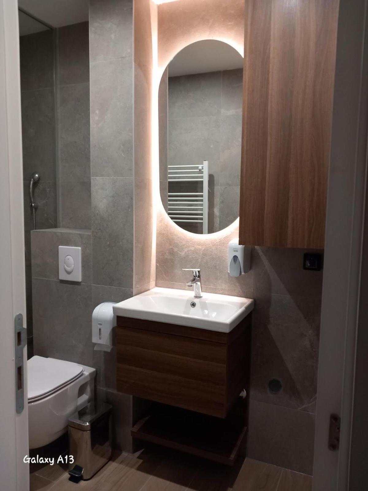 Mont Apartment