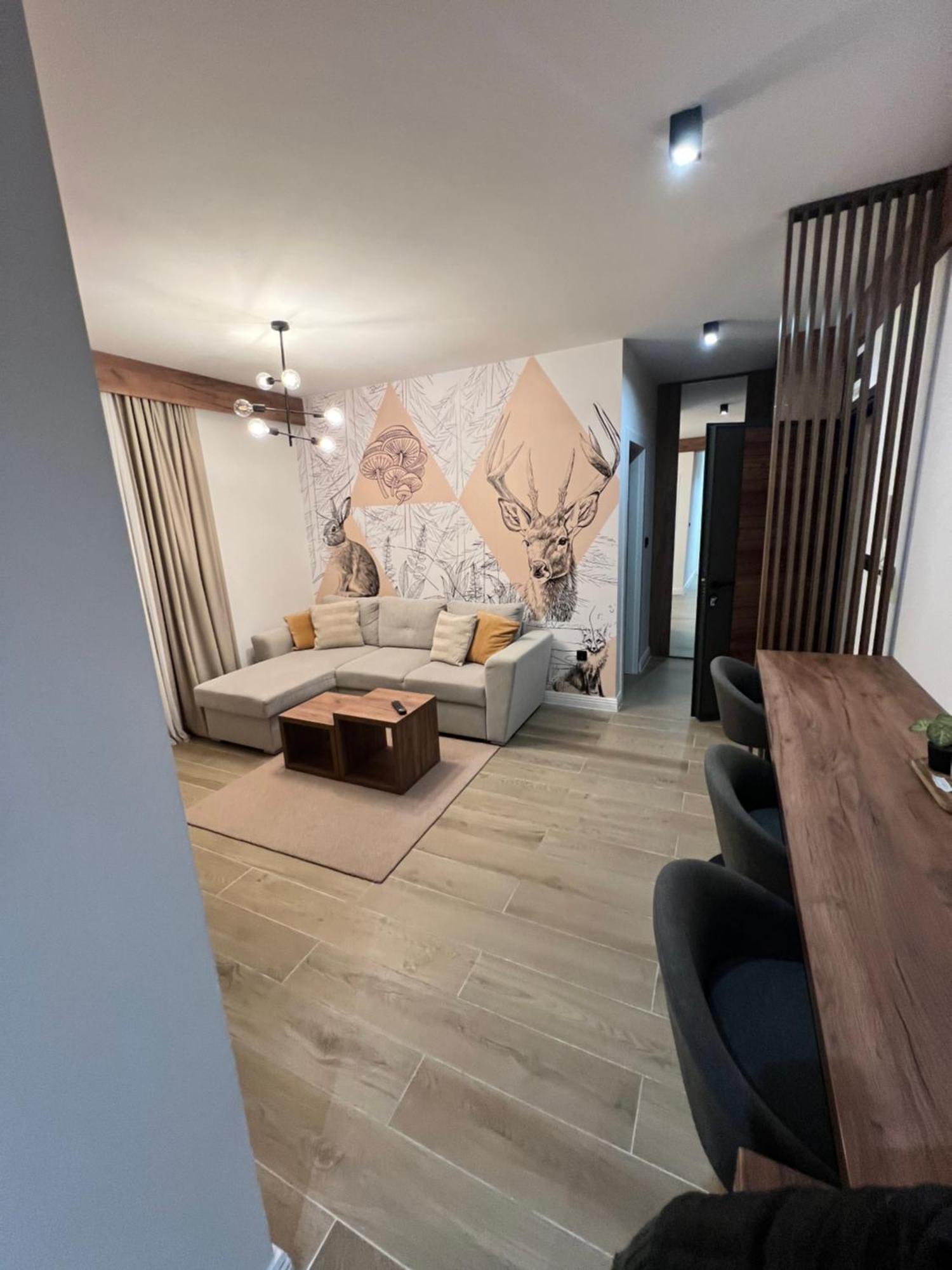 Mont Apartment