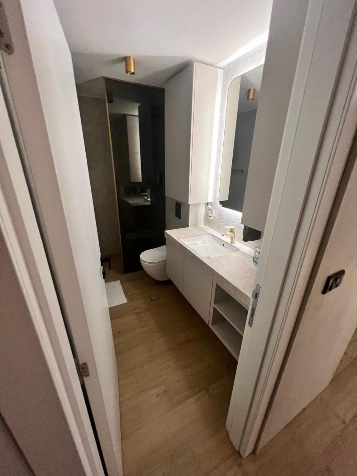 Mont Apartment *